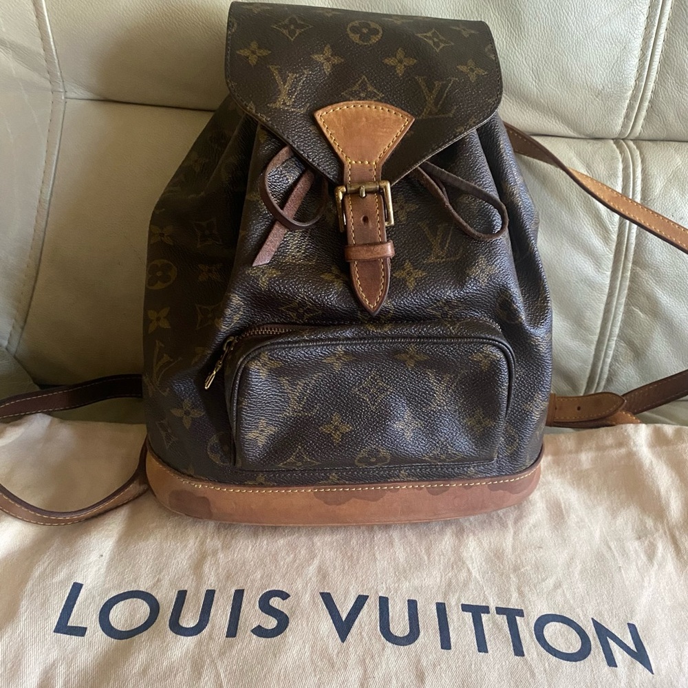 Authentic Louis Vuitton Montsouris MM Backpack LV monogram Brown Canvas France